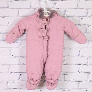 NWOT pink baby snowsuit with faux-fur hood b4